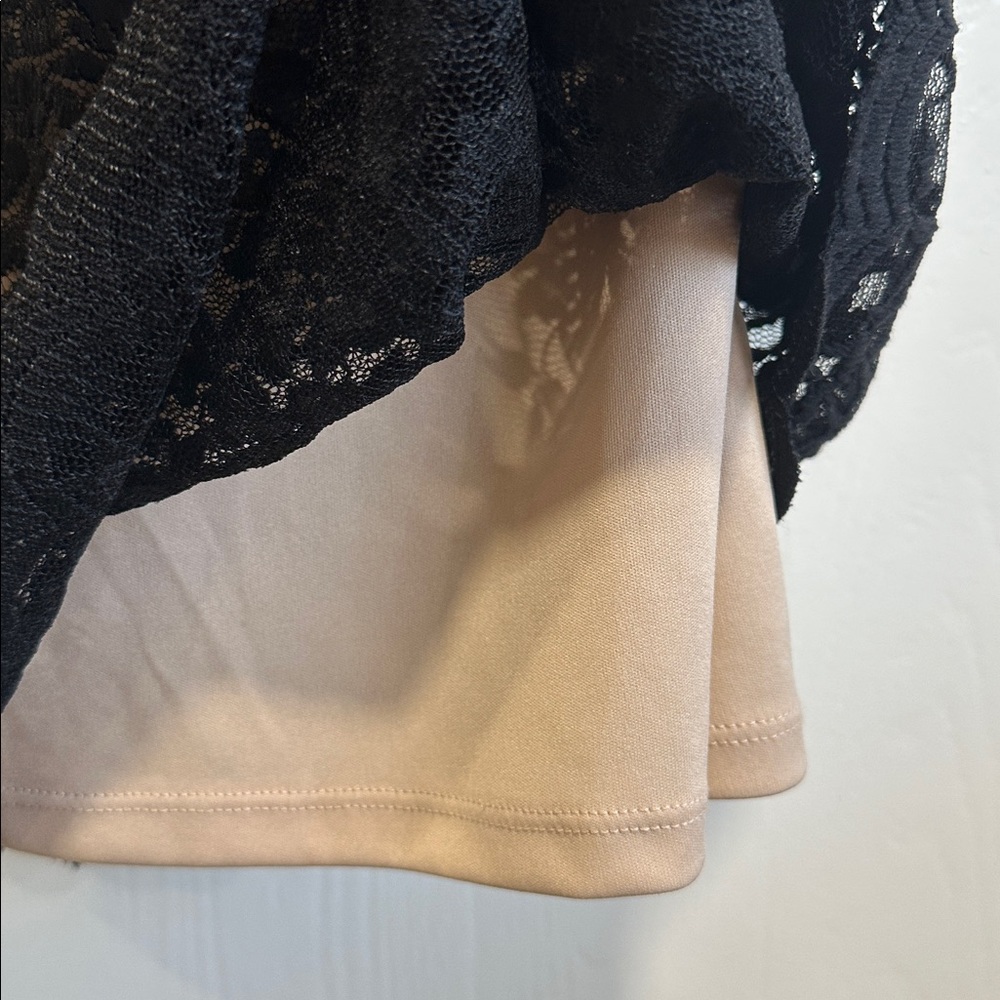 Black Lace Dress - Picture 4 of 9
